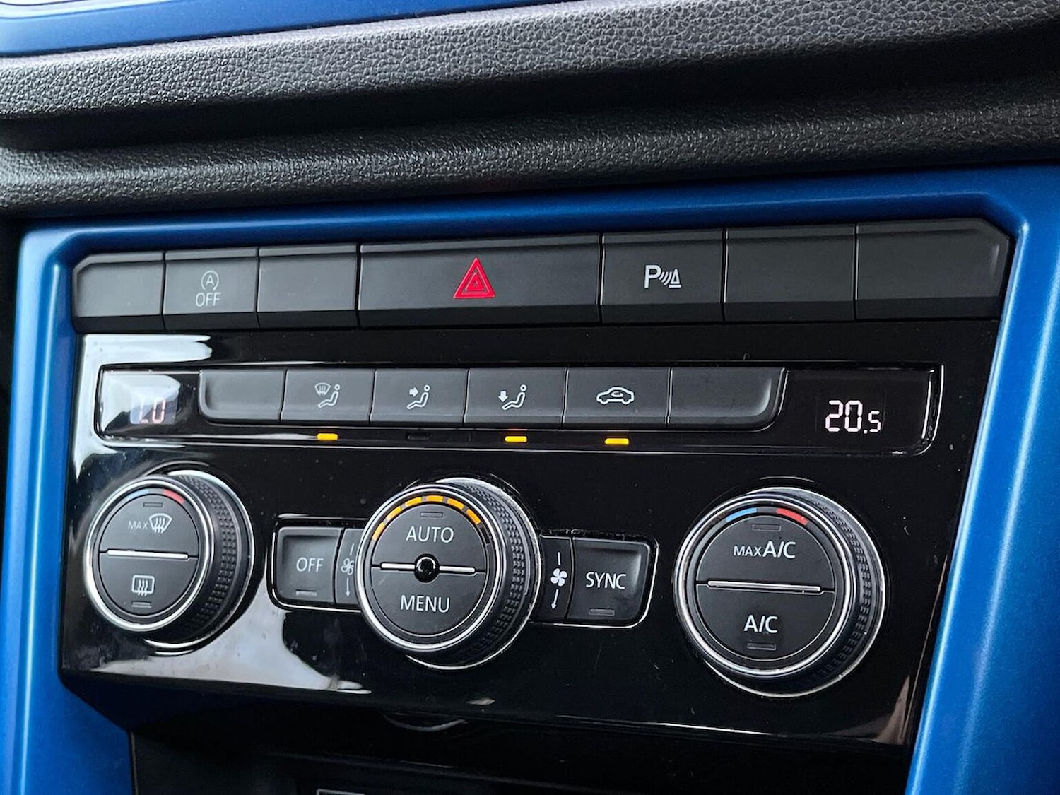 Used Volkswagen T-Roc 2019 for sale - 76455264: Photo 12