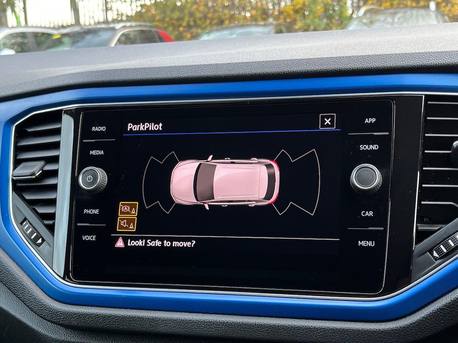 Used Volkswagen T-Roc 2019 for sale - 76455264: Photo 23