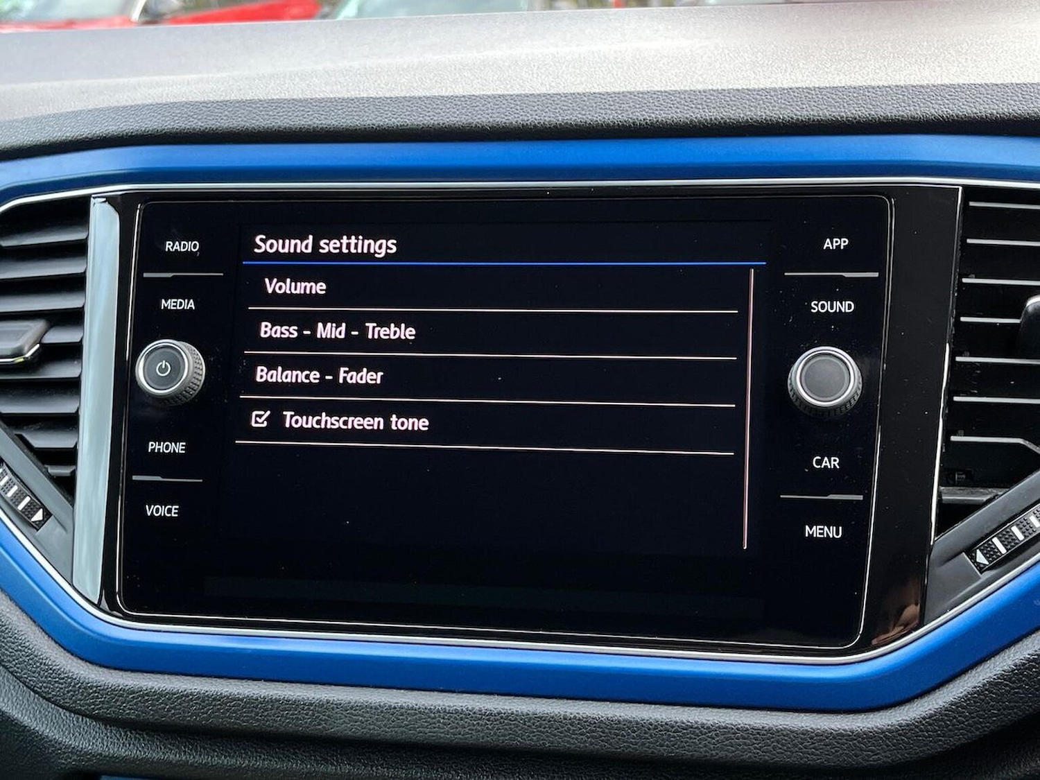 Used Volkswagen T-Roc 2019 for sale - 76455264: Photo 24