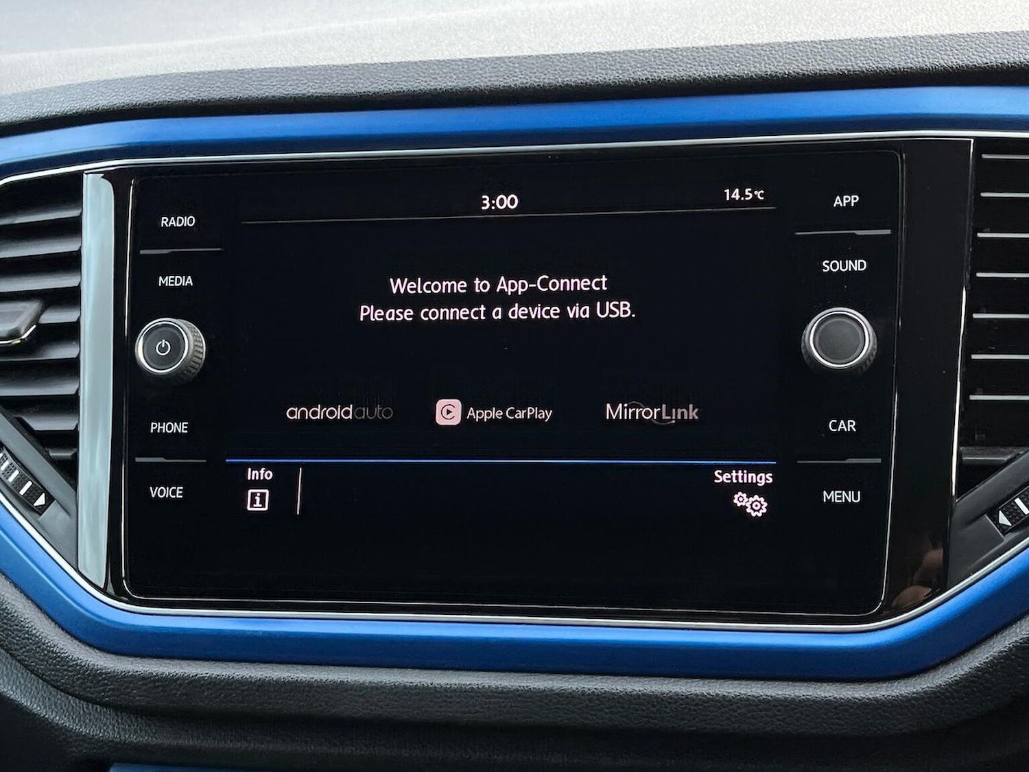 Used Volkswagen T-Roc 2019 for sale - 76455264: Photo 25