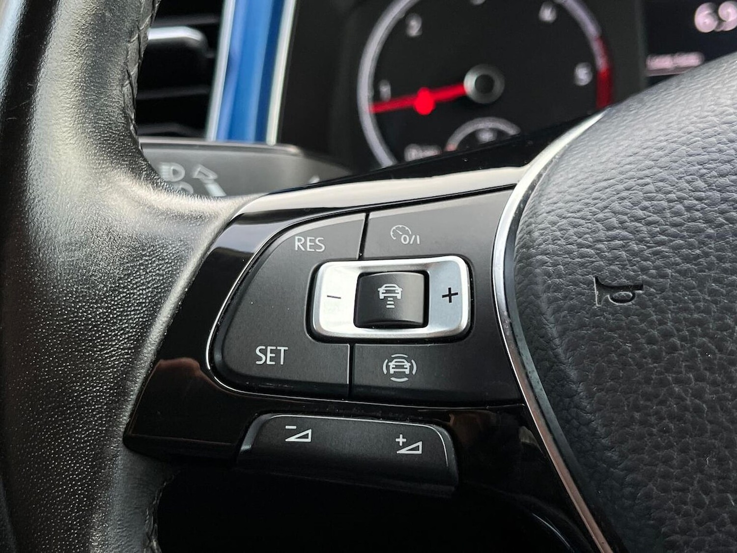 Used Volkswagen T-Roc 2019 for sale - 76455264: Photo 26