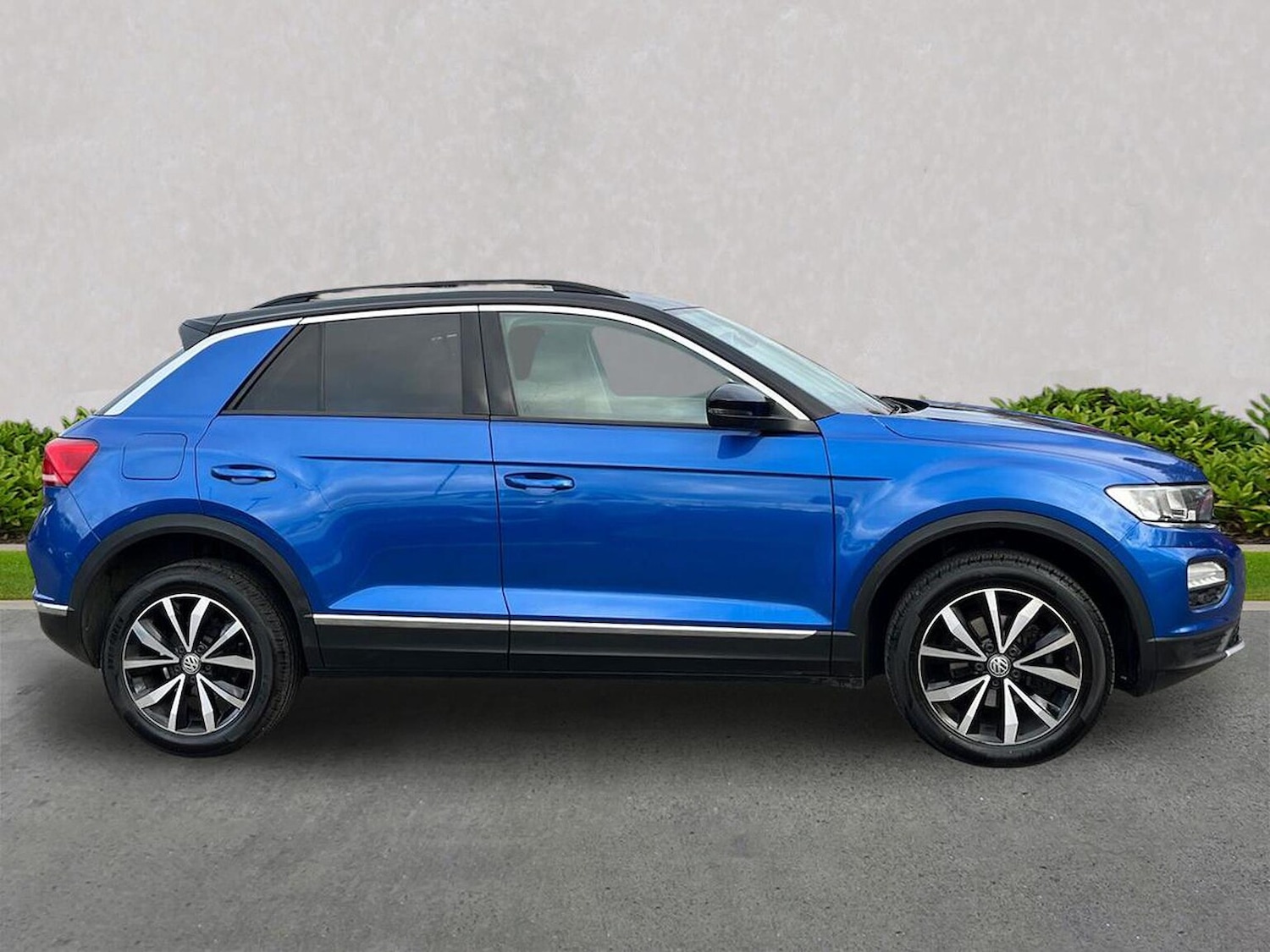 Used Volkswagen T-Roc 2019 for sale - 76455264: Photo 3