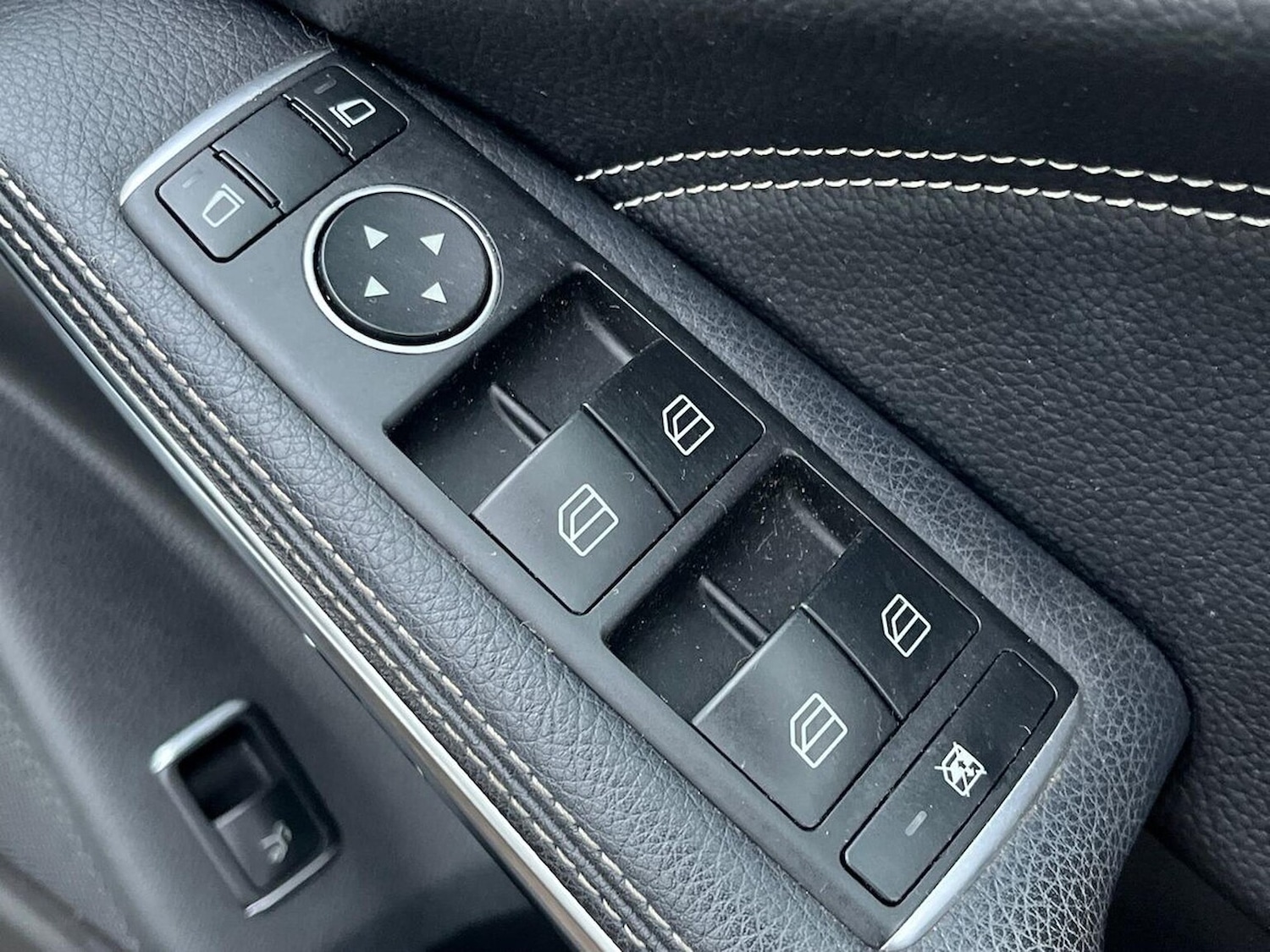 Used Mercedes-Benz GLA 2018 for sale - 77028108: Photo 22