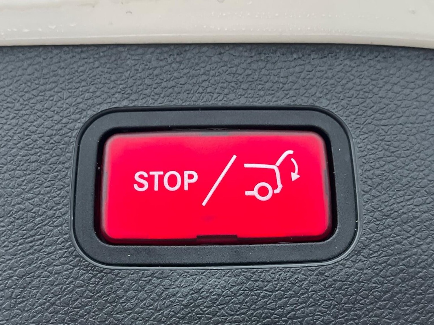 Used Mercedes-Benz GLA 2018 for sale - 77028108: Photo 43