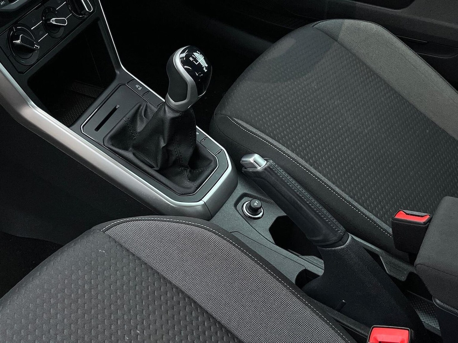 Used Volkswagen Taigo 2023 for sale - 77028099: Photo 14