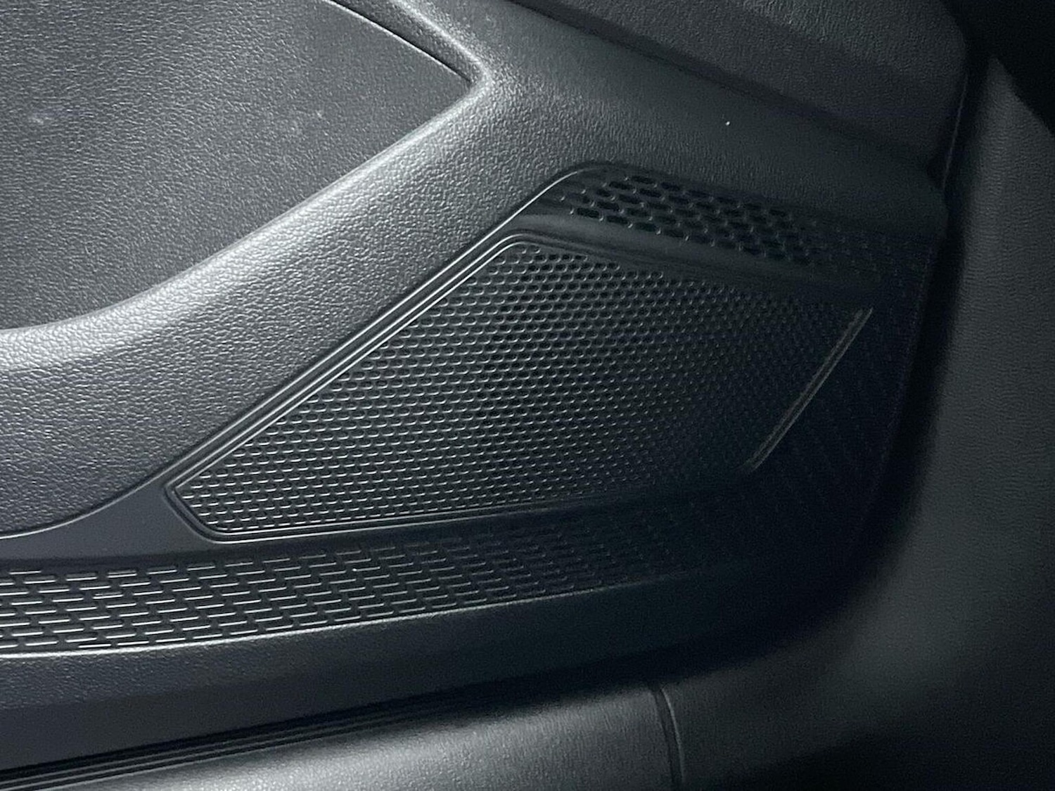 Used Volkswagen Taigo 2023 for sale - 77028099: Photo 32