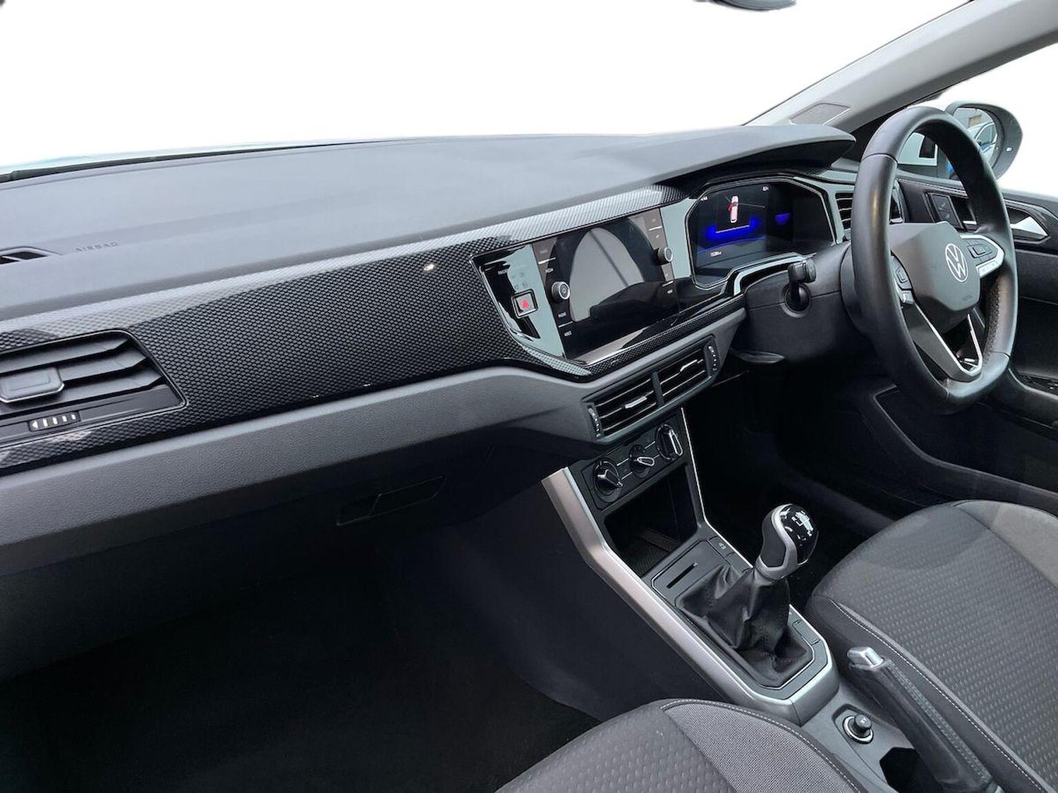 Used Volkswagen Taigo 2023 for sale - 77028099: Photo 8