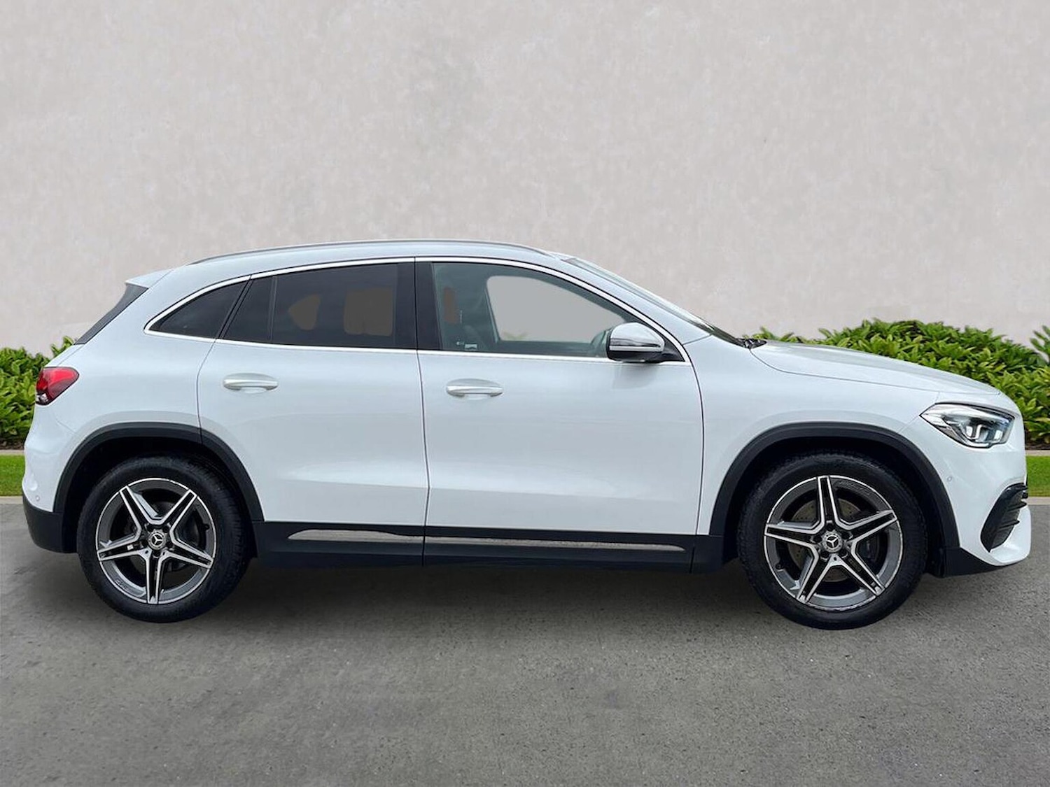 Used Mercedes-Benz GLA 2021 for sale - 76207456: Photo 3