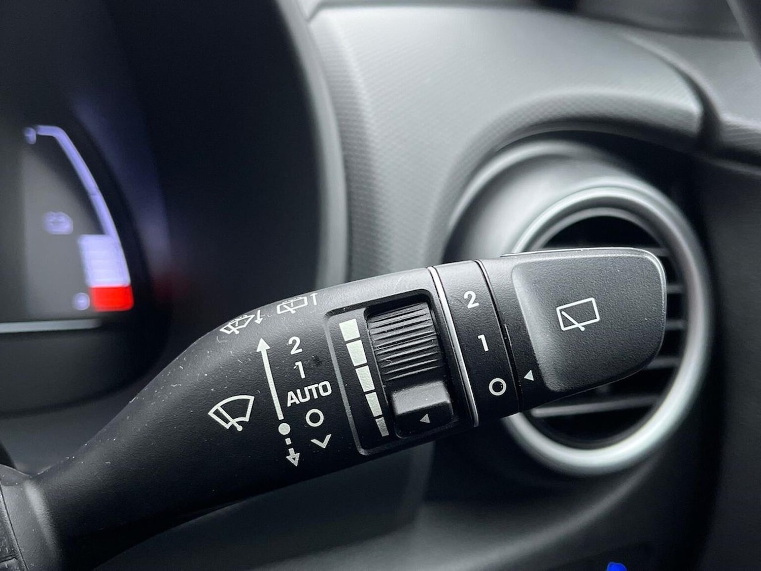 Used Hyundai KONA 2020 for sale - 77056884: Photo 30