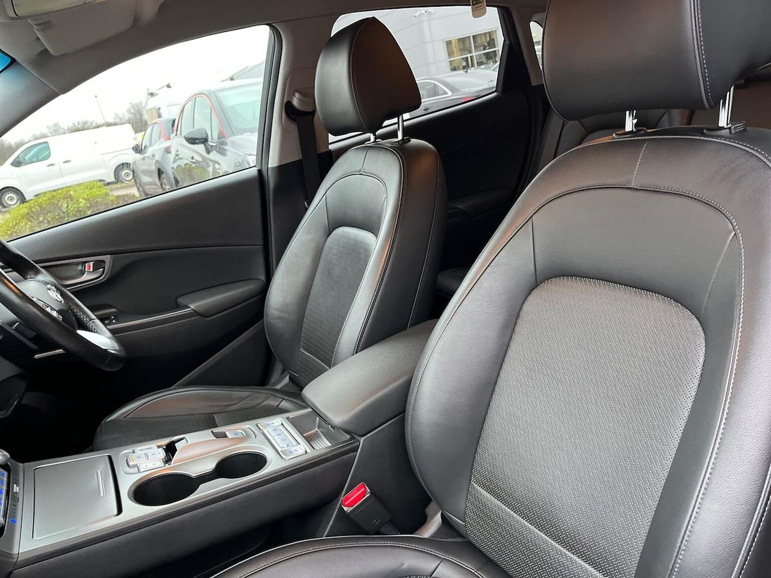 Used Hyundai KONA 2020 for sale - 77056884: Photo 33