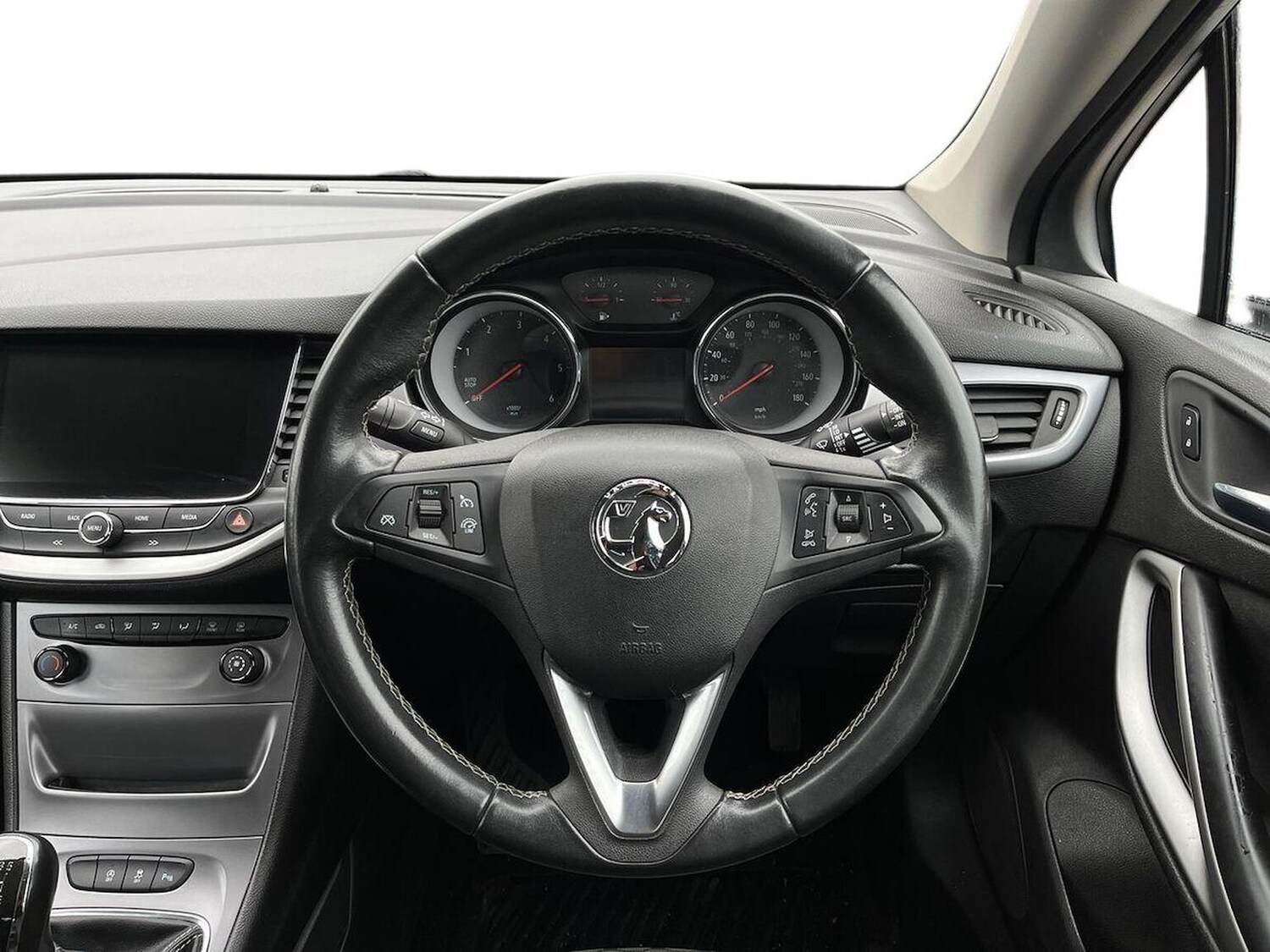 Used Vauxhall Astra 2018 for sale - 78202050: Photo 11