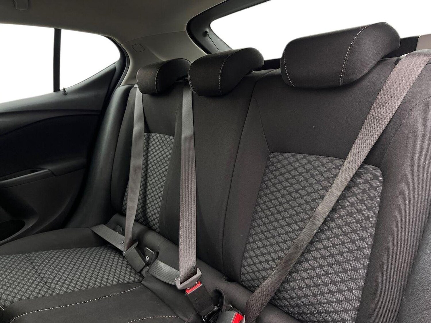 Used Vauxhall Astra 2018 for sale - 78202050: Photo 18