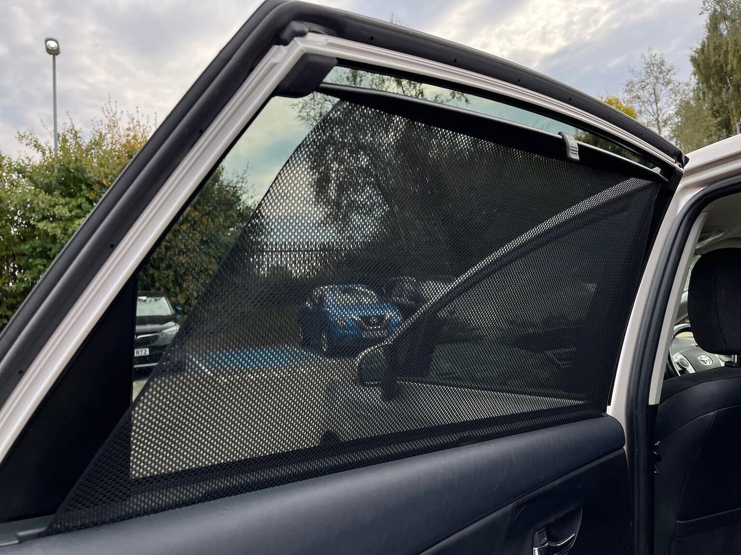 Used Toyota Prius+ 2020 for sale - 76477262: Photo 44