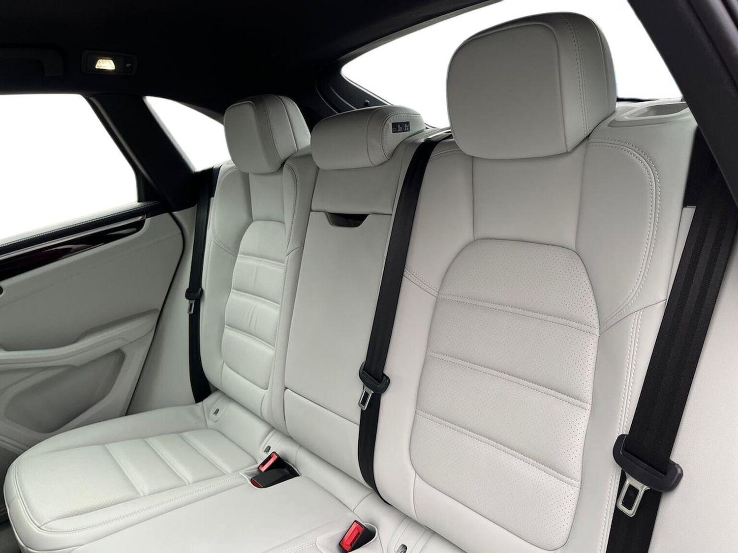 Used Porsche Macan 2022 for sale - 78190998: Photo 18