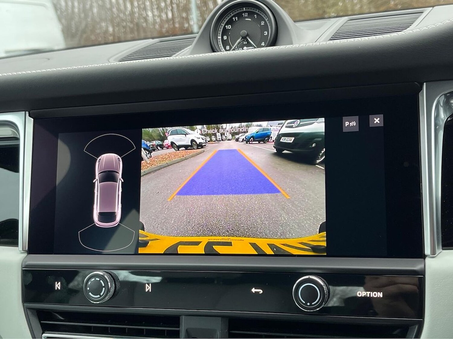 Used Porsche Macan 2022 for sale - 78190998: Photo 25