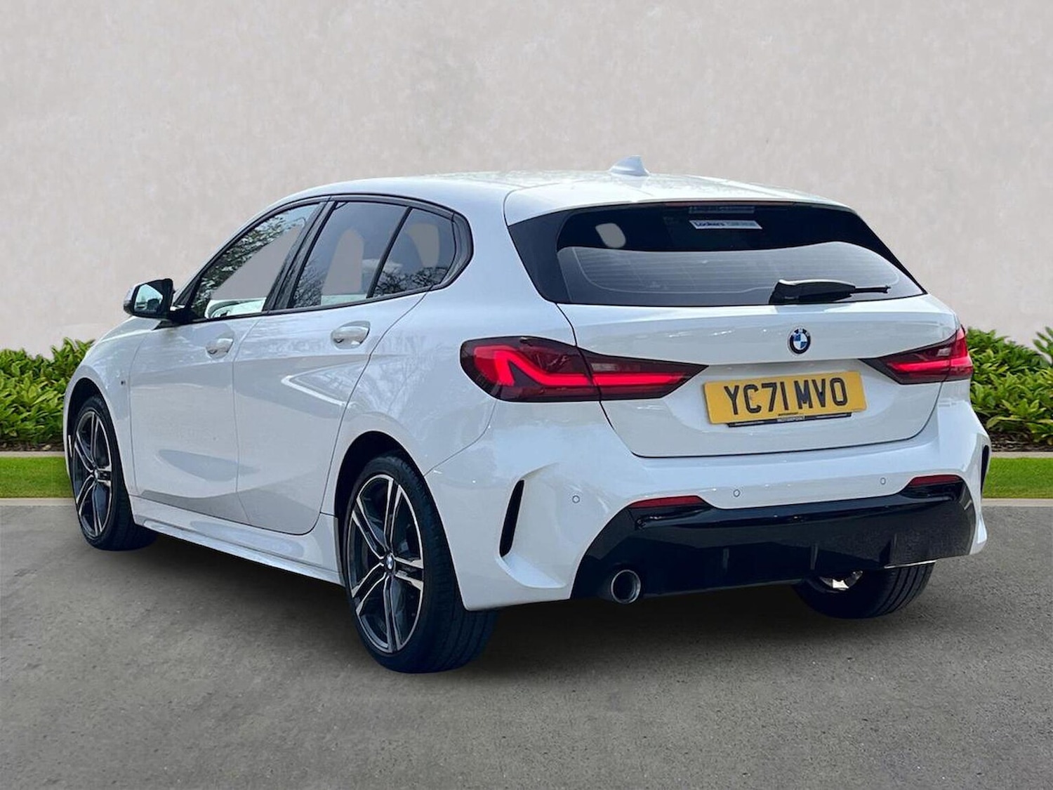 Used BMW 1 Series 2021 for sale - 78223268: Photo 2