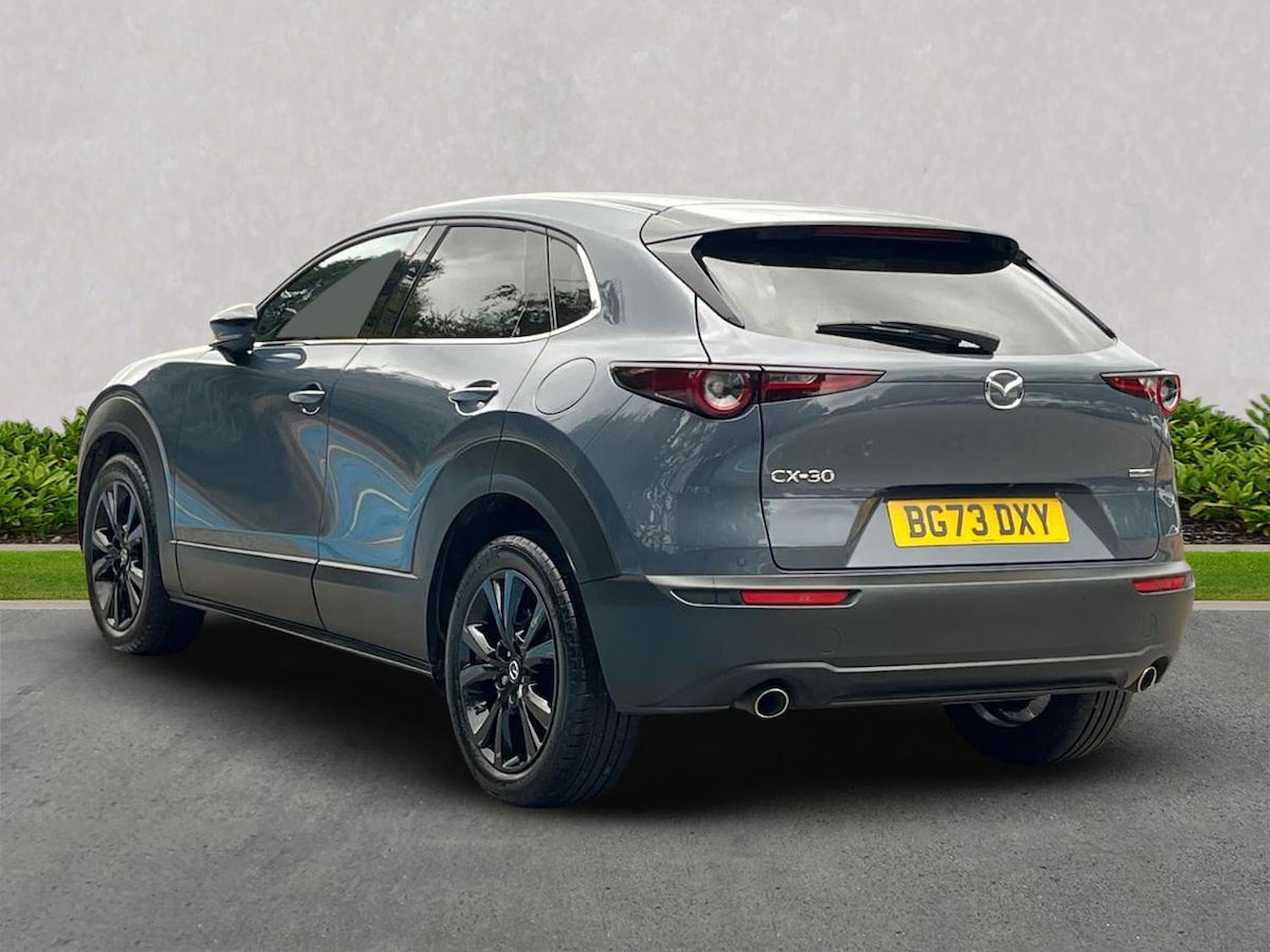 Used Mazda CX-30 2023 for sale - 76040775: Photo 2