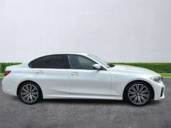 Used BMW 3 Series 2020 for sale - 78940107: Photo