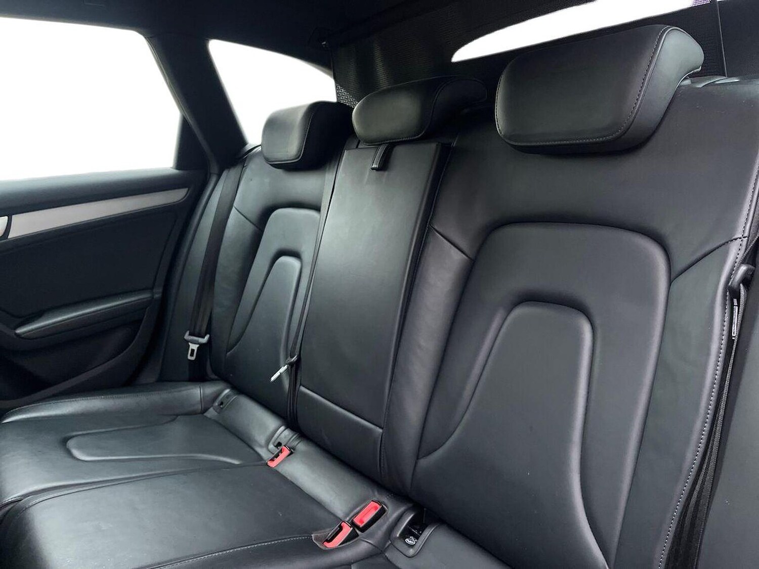 Used Audi A4 2015 for sale - 76418193: Photo 16