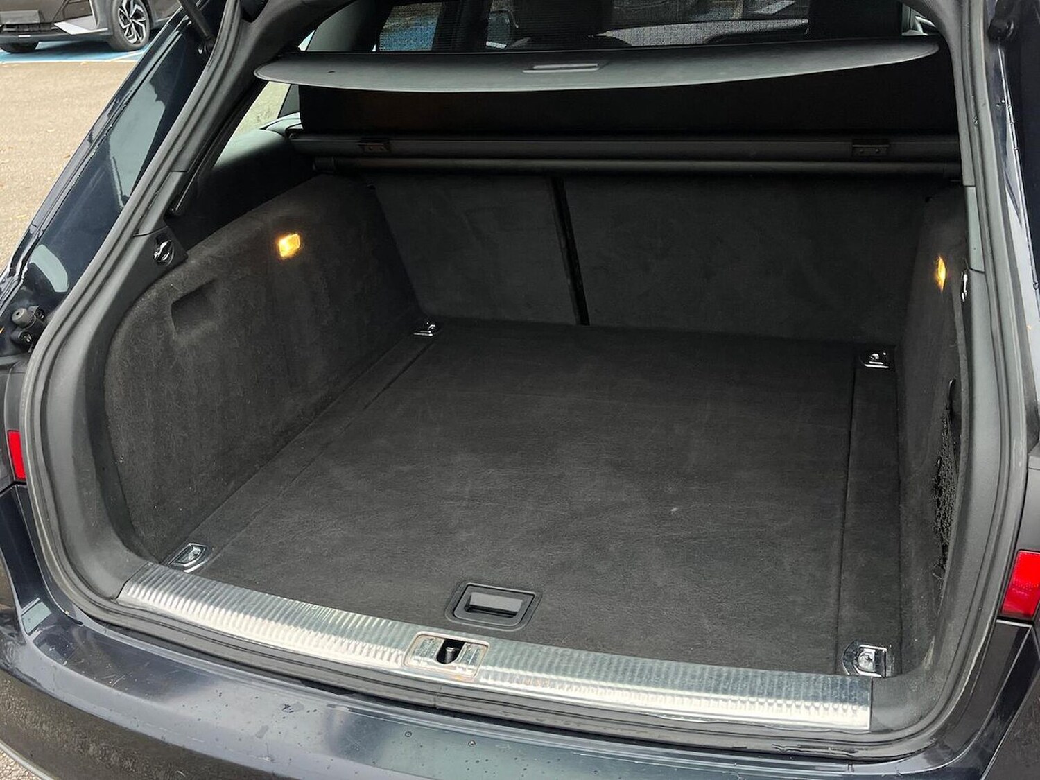 Used Audi A4 2015 for sale - 76418193: Photo 17