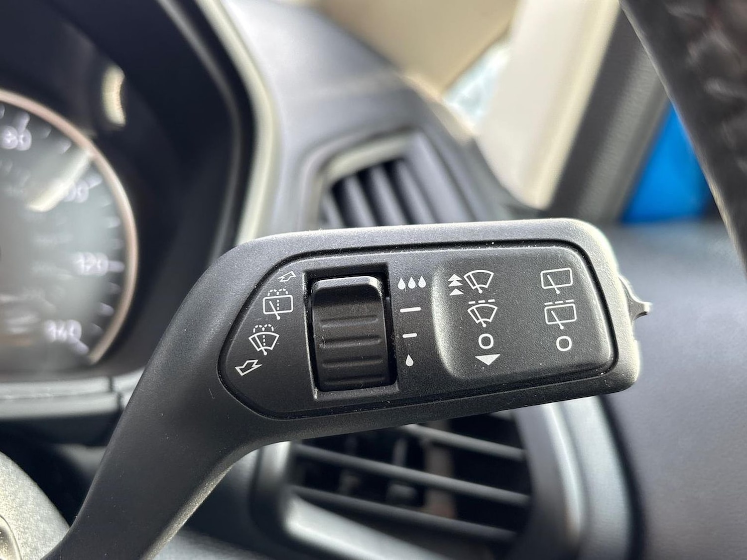 Used Ford Ecosport 2023 for sale - 78196365: Photo 31