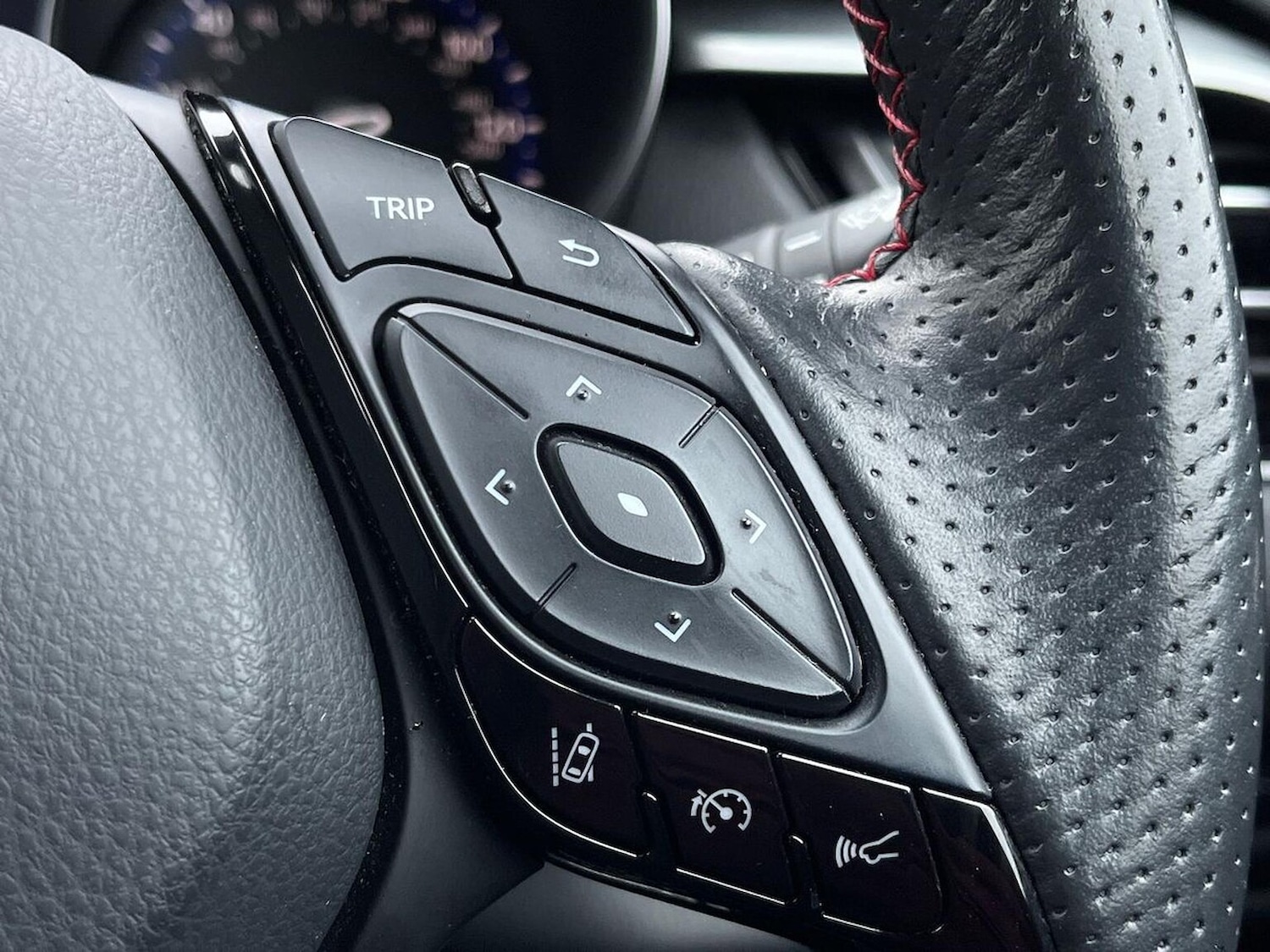 Used Toyota C-HR 2021 for sale - 77656154: Photo 27