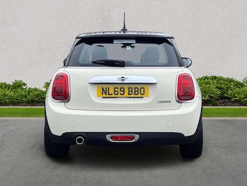 Used MINI Hatch 2019 for sale - 78615112: Photo