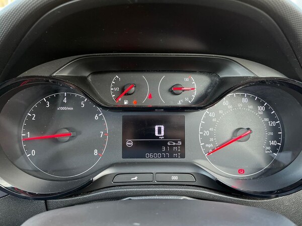 Used Vauxhall Crossland X 2019 for sale - 76070279: Photo 10