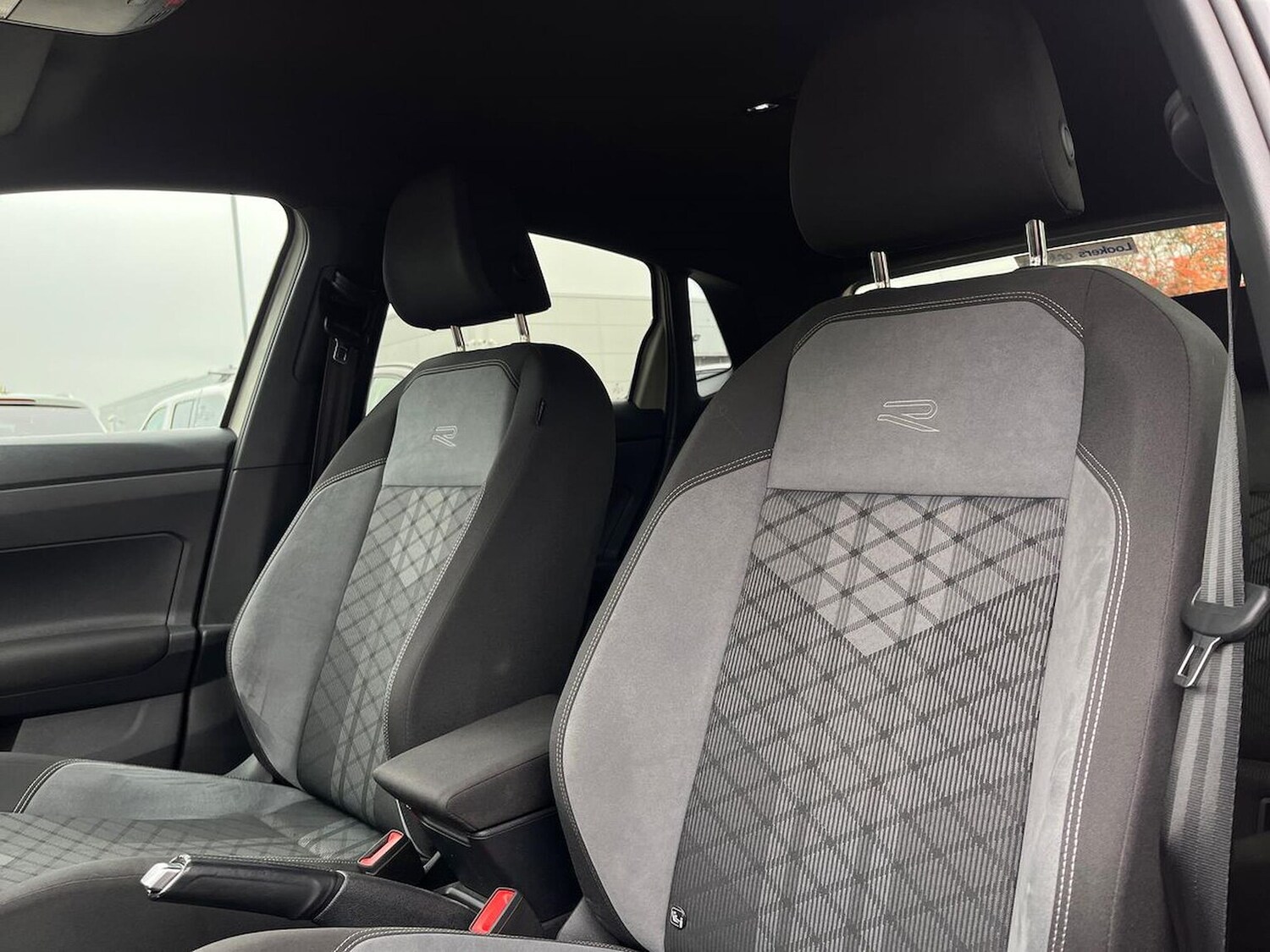 Used Volkswagen Polo 2022 for sale - 76504954: Photo 32