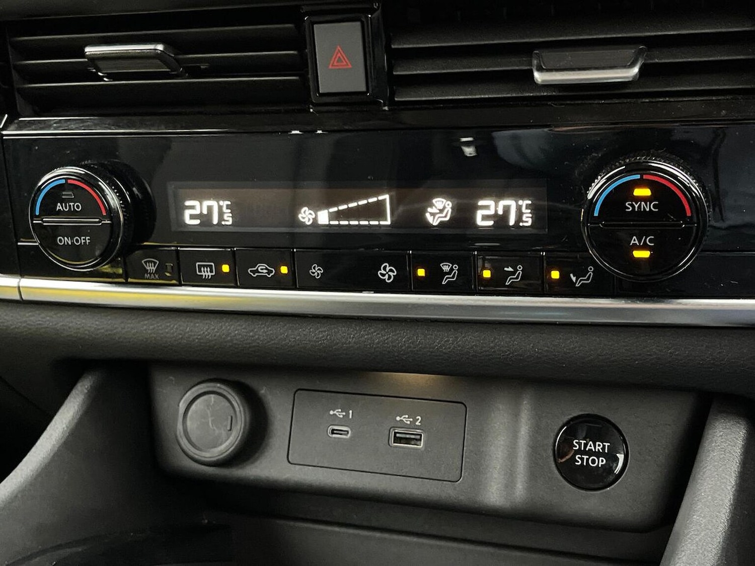 Used Nissan X-Trail 2023 for sale - 76082529: Photo 12