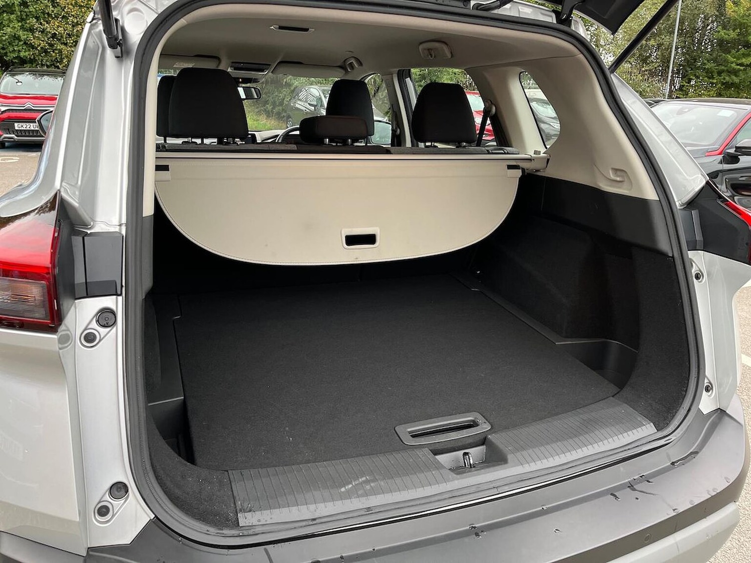 Used Nissan X-Trail 2023 for sale - 76082529: Photo 17