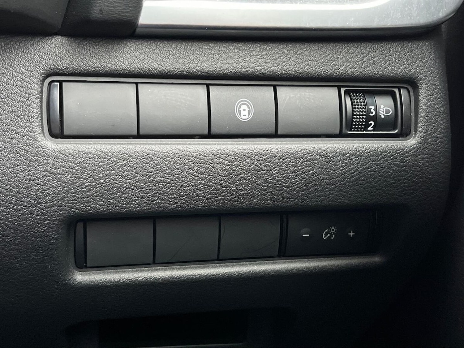 Used Nissan X-Trail 2023 for sale - 76082529: Photo 22