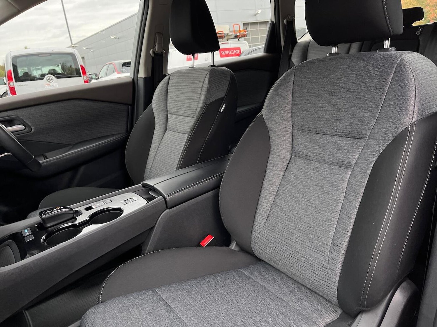 Used Nissan X-Trail 2023 for sale - 76082529: Photo 32