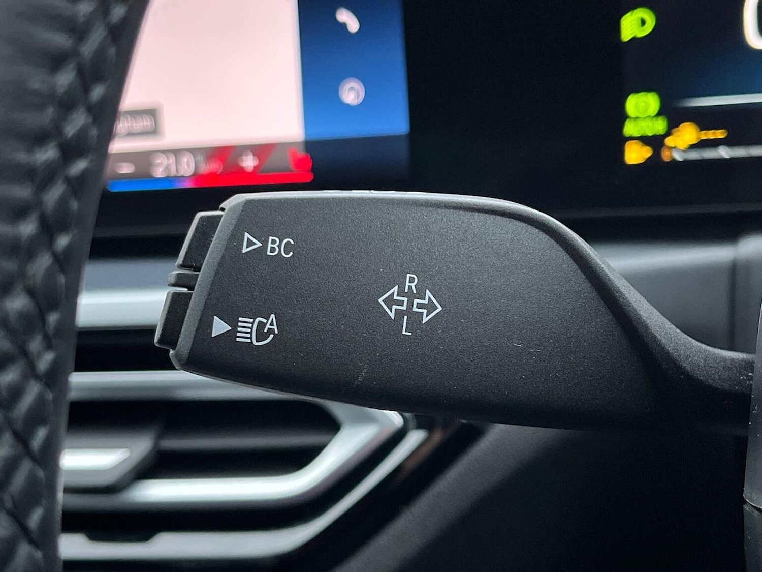 Used BMW 3 Series 2023 for sale - 77024282: Photo 29