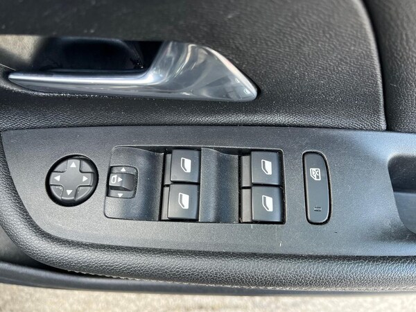 Used Vauxhall Mokka 2022 for sale - 76237029: Photo 21