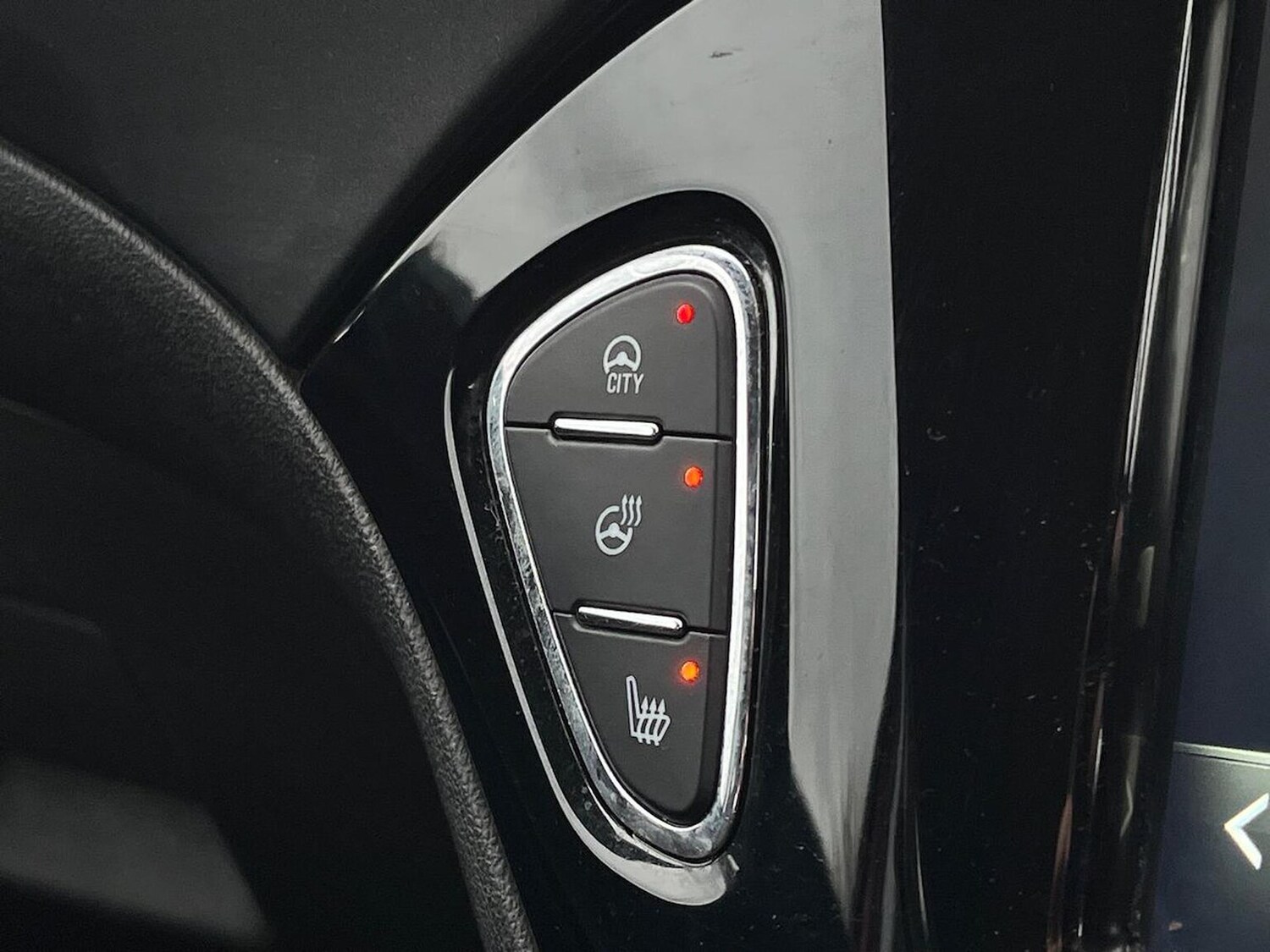 Used Vauxhall Corsa 2018 for sale - 76821733: Photo 24