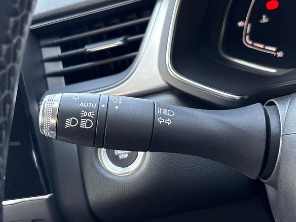Used Renault Captur 2020 for sale - 75598941: Photo 28