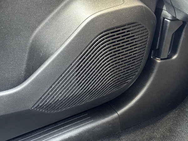 Used Renault Captur 2020 for sale - 75598941: Photo 31