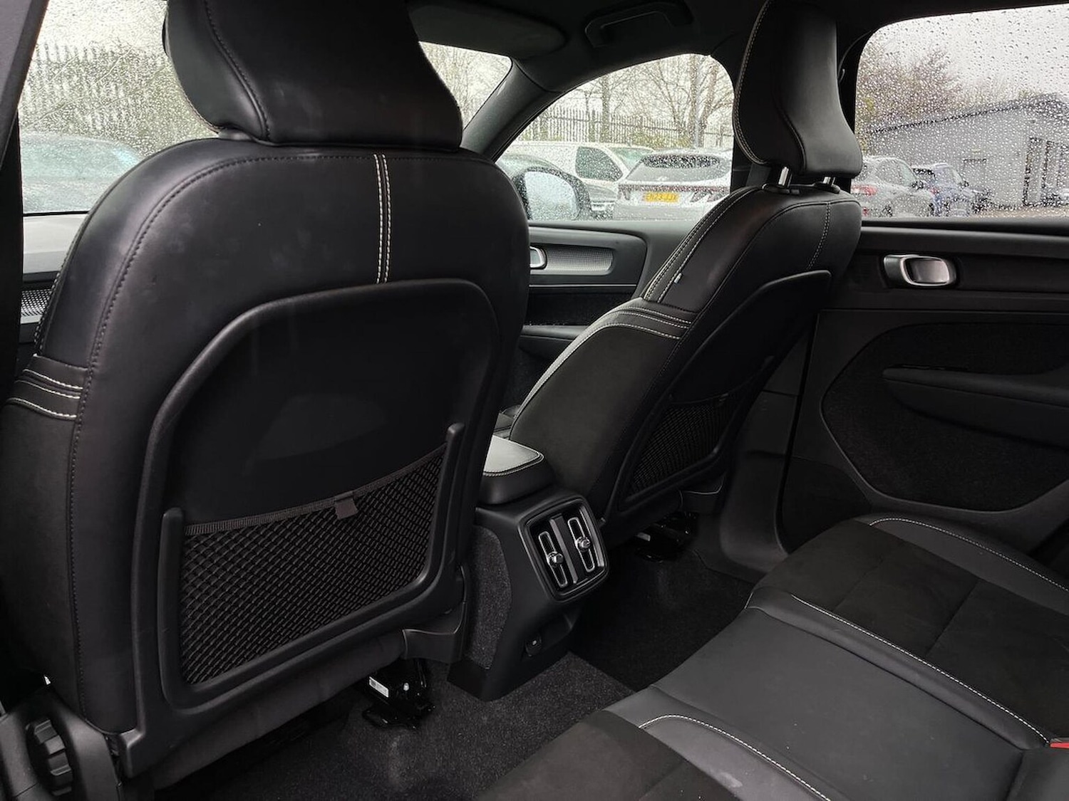 Used Volvo XC40 2021 for sale - 76974580: Photo 46