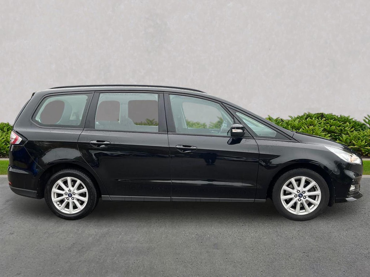 Used Ford Galaxy 2021 for sale - 76418190: Photo 3