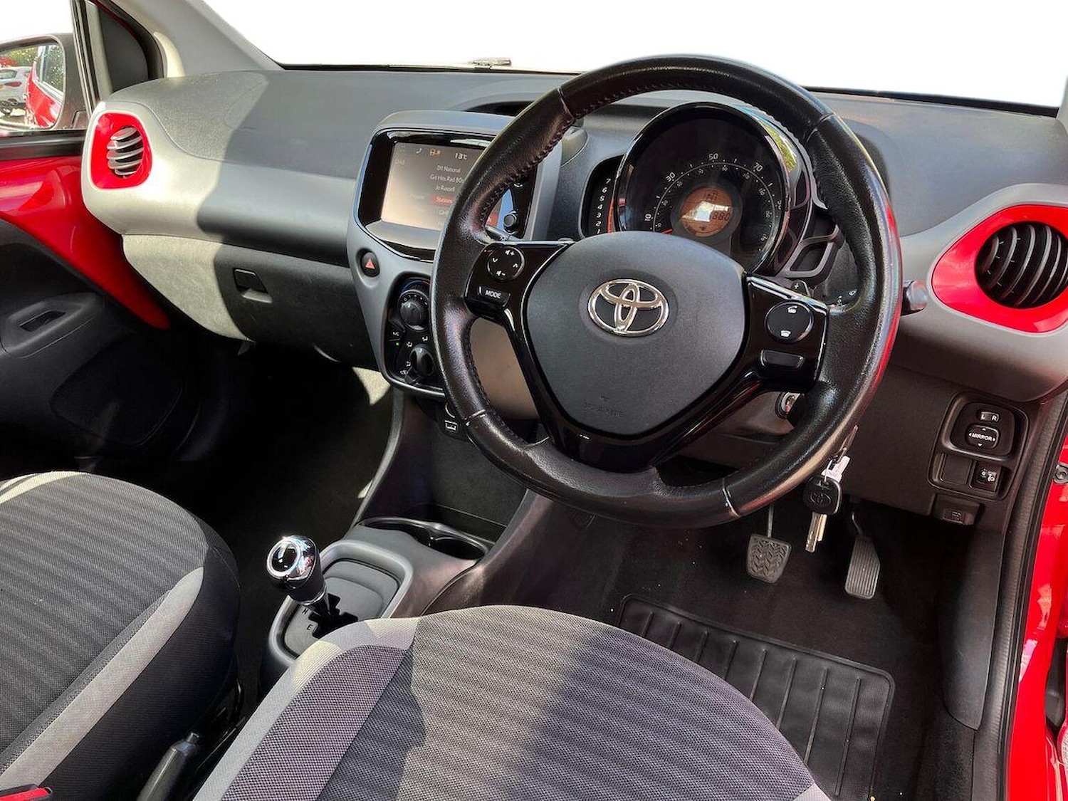 Used Toyota AYGO 2019 for sale - 76157173: Photo 15