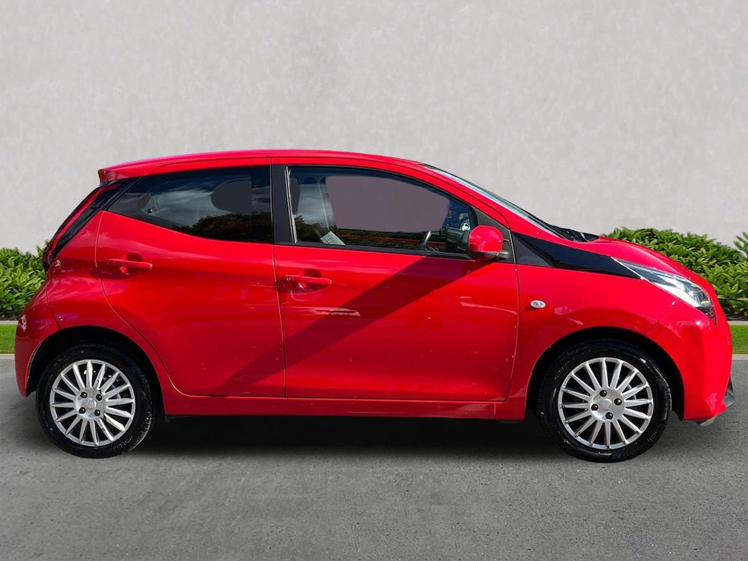 Used Toyota AYGO 2019 for sale - 76157173: Photo 3