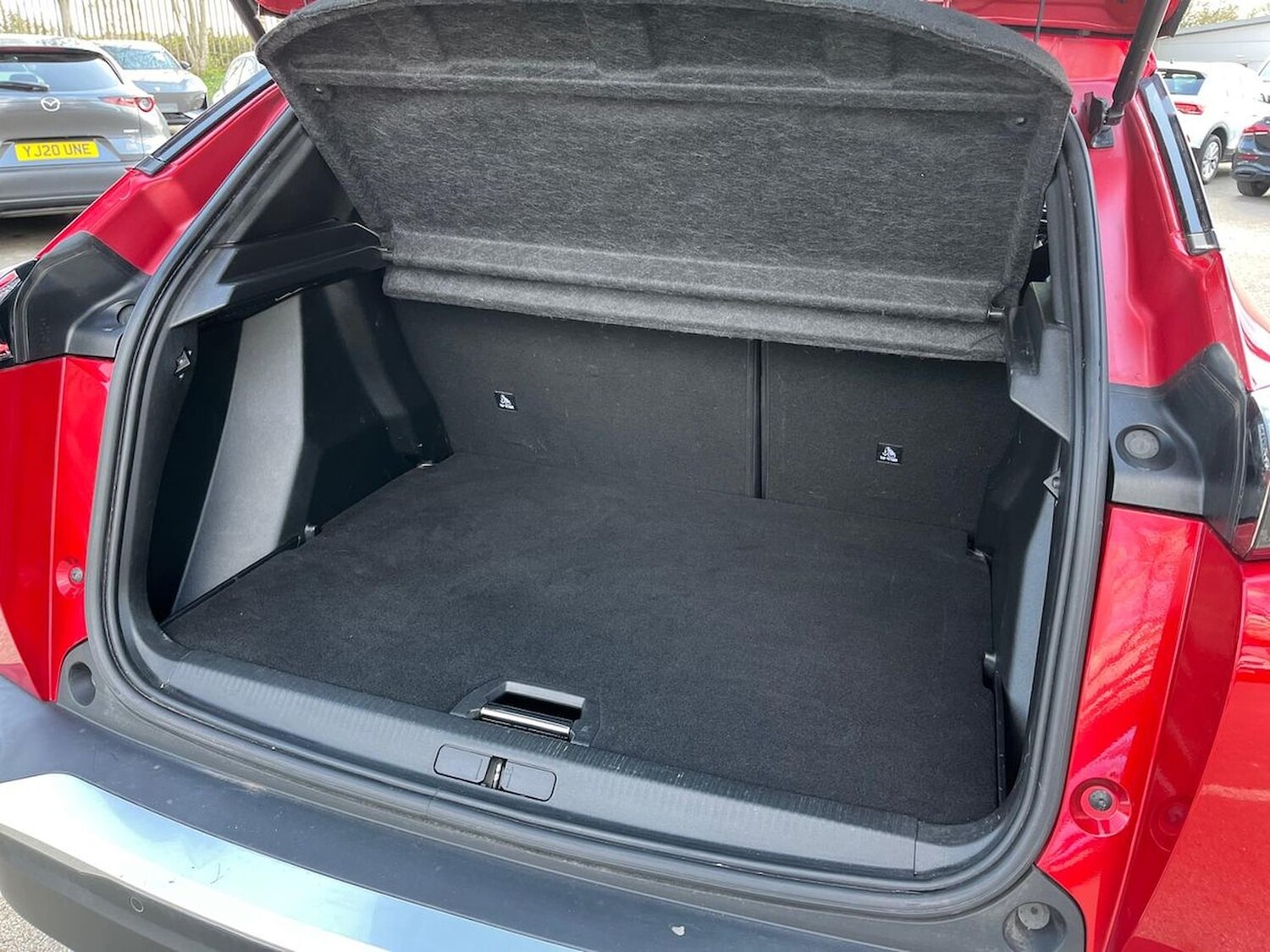 Used Peugeot 2008 2021 for sale - 78196554: Photo 19