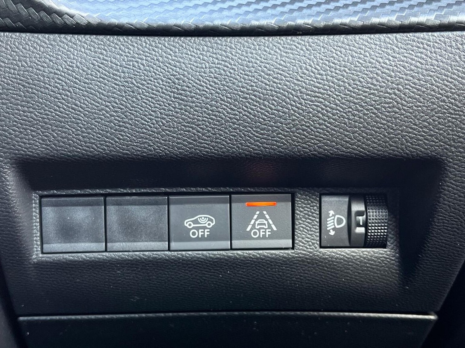 Used Peugeot 2008 2021 for sale - 78196554: Photo 24