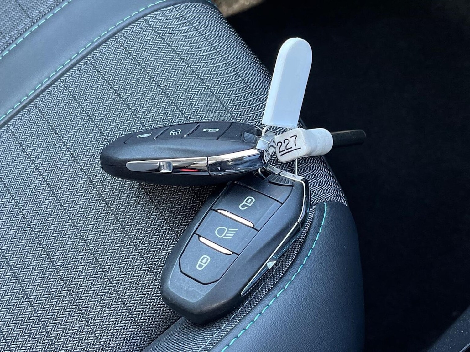 Used Peugeot 2008 2021 for sale - 78196554: Photo 51