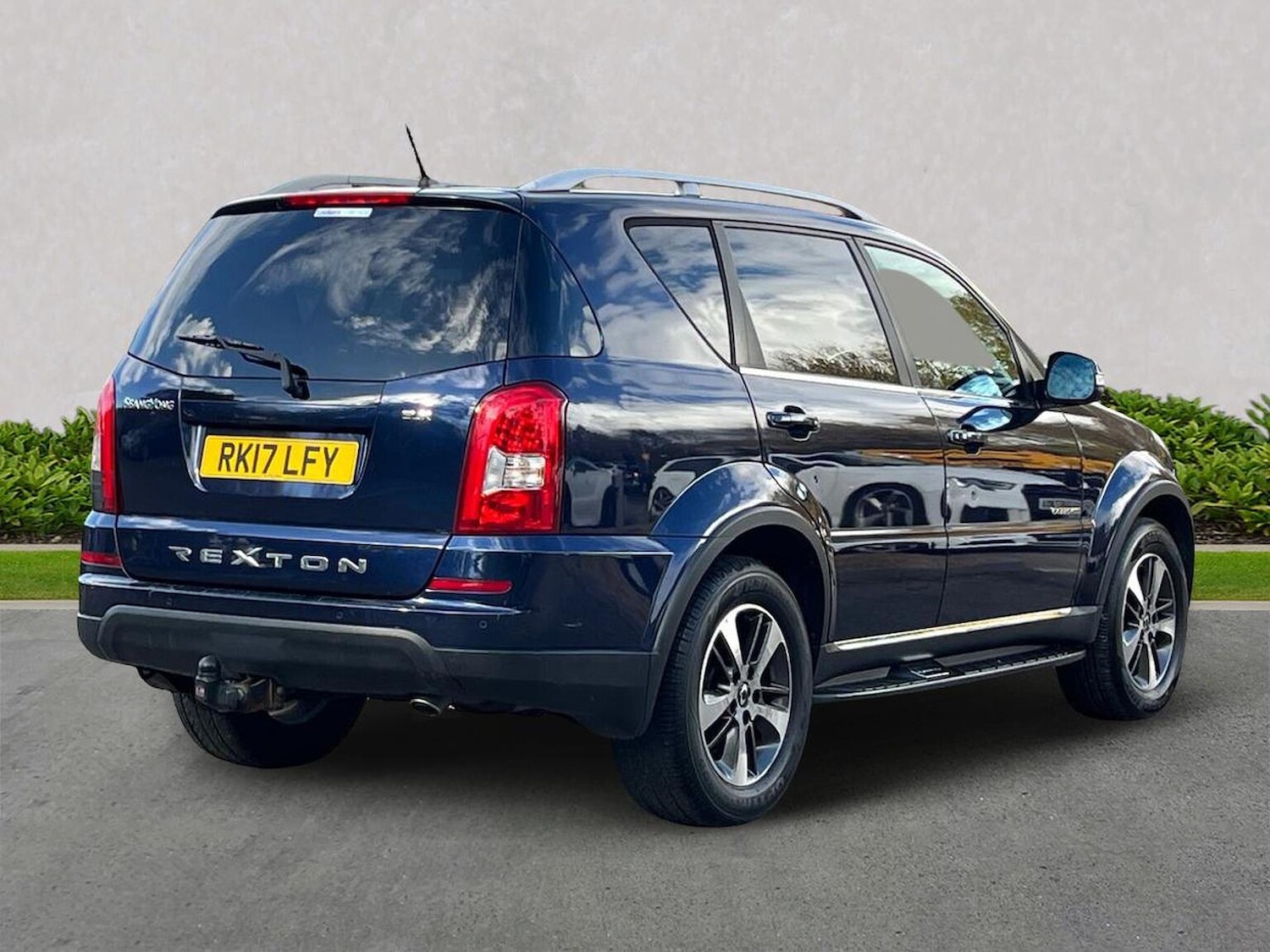 Used Ssangyong Rexton 2017 for sale - 76436566: Photo 2