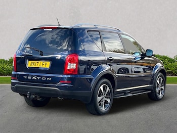 Used Ssangyong Rexton 2017 for sale - 76436566: Photo