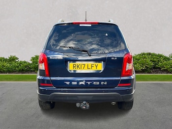 Used Ssangyong Rexton 2017 for sale - 76436566: Photo