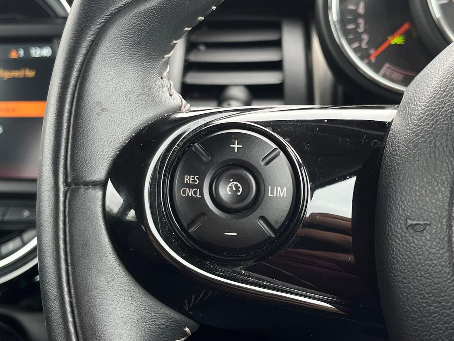 Used MINI Hatch 2019 for sale - 78196491: Photo 28