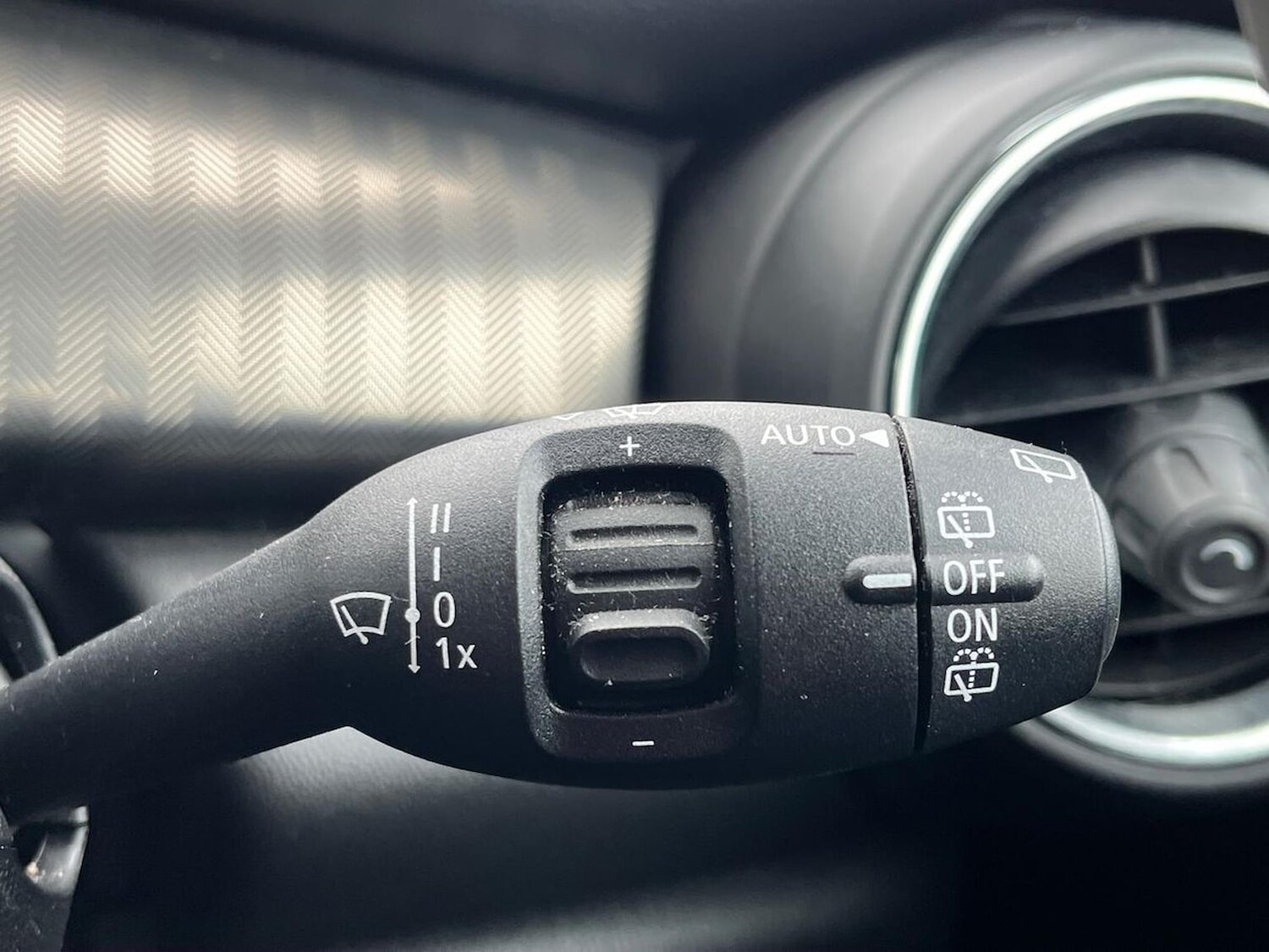 Used MINI Hatch 2019 for sale - 78196491: Photo 31